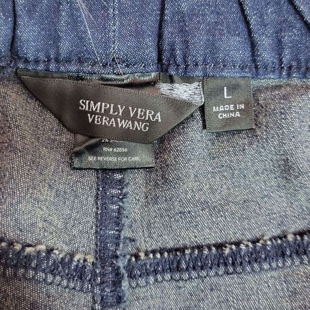 Vera Wang Jeans‎ - Picture 9 of 10